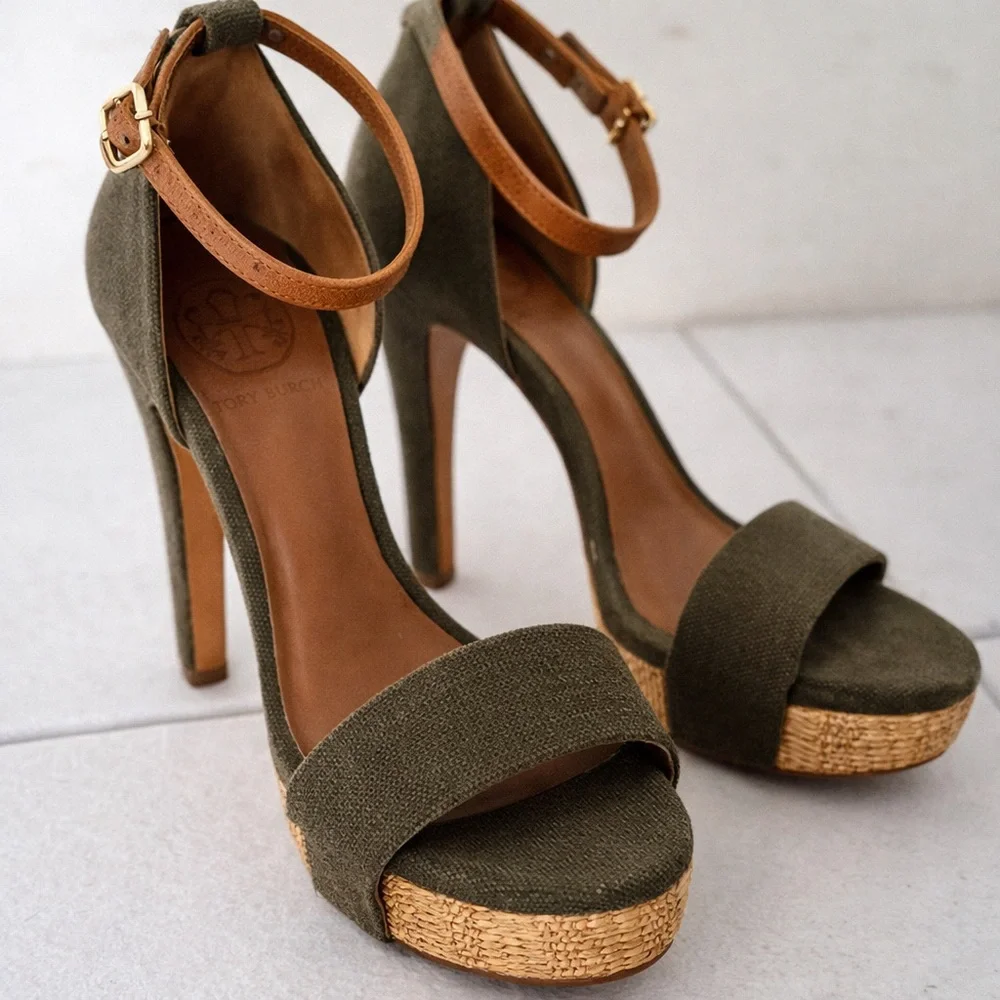 Tory Burch Amina Olive Woven Platform Heels Raffia‎ Ankle Strap 7.5